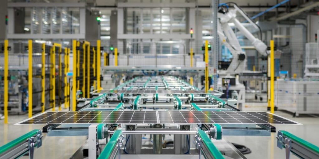 독일 컨소시엄은 5GW의 수직 통합형 태양광 모듈 생산을 계획하고 있습니다.