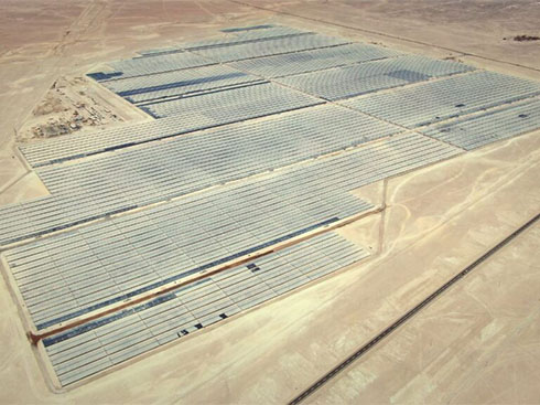 중국전력건설공사(China Power Construction Corporation)가 칠레에 480MW 규모의 태양광 발전소 건설을 완료했습니다.
        